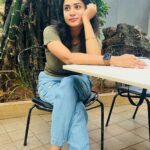 Janani Ashok Kumar Instagram - And even if I could build a Time Machine to take me back to that moment I wouldn’t belong there 🤍💯🪬 #livinginthemoment #livingthedream #livinginthenow Sage and Lavender