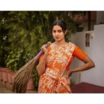 Janani Ashok Kumar Instagram - One of my most favourite shoots in the recent times 🧡🤍 - 📸: @gk_.photography._