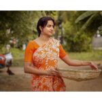 Janani Ashok Kumar Instagram - One of my most favourite shoots in the recent times 🧡🤍 - 📸: @gk_.photography._