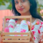 Janani Ashok Kumar Instagram – I always look forward to weekends because i get to indulge in my @enchanteur_in pamper routine 😍
With french inspired fragrances of international quality, Enchanteur includes notes of luxurious Bulgarian Roses, white Jasmines and sweet Vanilla that come together to create an enchanting bouquet of smell Ah, nothing is more refreshing as that! That pamper routine gets me going for the week. 
What are you waiting for ? 
Purchase Enchanteur products now : https://www.amazon.in/stores/page/3FA38913-A672-4433-8B33-233D39F2154E?channel=influencerTN

#Enchanteur #Romantic #fragrance #frenchperfume