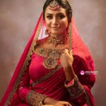 Janani Ashok Kumar Instagram – Eid Mubarak 🌙✨🙏🏼
May all our lives be filled with abundance & blessed with happiness & peace ✌🏼 
Team:
@vijiknr @sangiknr 
@bronzerbridaljewellery 
@saathvikas_designer_studio 
@zerogravityphotography Chennai, India