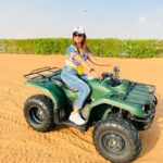 Janani Ashok Kumar Instagram - There’s no ‘right’ time, there’s just time & what you do with it. I’m busy making memories, one such memory from my last year’s trip to Dubai 🇦🇪 - #dubai #desertsafari #makingmemories Desert Safari Dubai