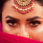 Janani Ashok Kumar Instagram – Eid Mubarak 🌙✨🙏🏼
May all our lives be filled with abundance & blessed with happiness & peace ✌🏼 
Team:
@vijiknr @sangiknr 
@bronzerbridaljewellery 
@saathvikas_designer_studio 
@zerogravityphotography Chennai, India