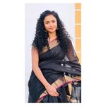 Janani Ashok Kumar Instagram – 𝐈 𝐜𝐚𝐫𝐫𝐲 𝐦𝐲 𝐠𝐫𝐚𝐜𝐞 𝐣𝐮𝐬𝐭 𝐥𝐢𝐤𝐞 𝐭𝐡𝐢𝐬 𝐬𝐚𝐫𝐞𝐞!
#𝐨𝐨𝐭𝐝 #𝐬𝐚𝐫𝐞𝐞 #𝐬𝐚𝐫𝐞𝐞𝐥𝐨𝐯𝐞 Chennai, India
