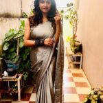 Janani Ashok Kumar Instagram – There’s always a way, if they really wanna stay..!🌸✨💫
–
Wearing: @onlinegits 
PC: #mommydearest @santhanalakshmiashok Chennai, India