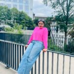 Janani Ashok Kumar Instagram - 💞 📸: @madhumitha_sivasankar Rheinfall Schaffhausen (Schweiz)