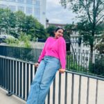Janani Ashok Kumar Instagram - 💞 📸: @madhumitha_sivasankar Rheinfall Schaffhausen (Schweiz)