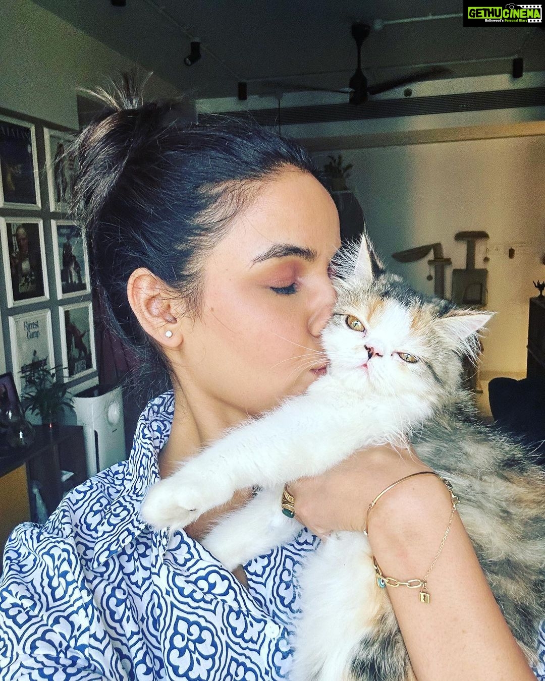 Jasmin Bhasin Instagram - Just happiness ❤️