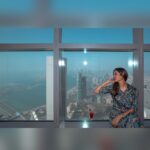 Jasmin Bhasin Instagram – Literally the “High Tea” ☕️

300 metres up high with 360 degree view of city’s splendid skyline 😍
#afternoontea #conradetihadtowers #observationdeckat300 #tasteofhilton 
@conradetihadtowers @observationdeckat300 
#findyourpace #inabudhabi @visitabudhabi Conrad Abu Dhabi Etihad Towers