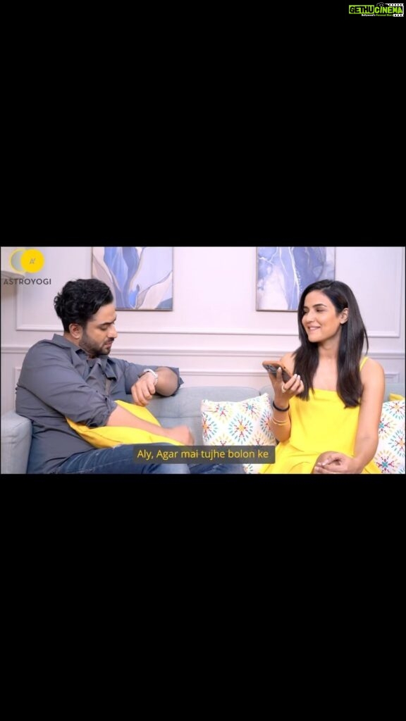 Jasmin Bhasin Instagram - Humari perfect relationship ka raaz pata hai aapko? It’s Astroyogi. Jab bhi things go wrong in our relationship, mein bas Astroyogi App par apne favorite astrologers aur tarot card readers ko call ya chat par consult kar leti hoon...and problem solved! Itna hi nahi, chahe career mein koi issue ho, Astroyogi experts always help me out. Main to kahungi, aap bhi try karo kyunki first consultation bilkul FREE hai! Download the app now- https://talk-to-astrologer.onelink.me/SMAG/jasly