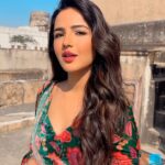 Jasmin Bhasin Instagram – IYKYK 😛😛

#reels #reelsinstagram #trendingreels