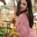 Jasmin Bhasin Instagram - Haldi ready in @anitadongre styled by @prameetdivya 📸 @studiophotopalace