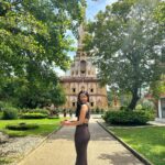 Jasmin Bhasin Instagram – 2022 holiday photo dump 🔂
