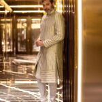 Jayam Ravi Instagram - 👑 for #PS2 promotions in Kochi ❤️ Wearing @bindaniofficial Footwear @lsoleshoes_in Style team @ekalakhani @team___e @malinikarthikeyan @harshene.ravichandar @arpita.kc @mayuri_srivastava Photographed by @kiransaphotography Production @donsrini for @madrastalkies @lyca_productions #PS2 #PonniyinSelvan #CholaTour #ManiRatnam #CholasAreBack #JayamRavi