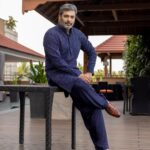 Jayam Ravi Instagram - ദശലക്ഷം നന്ദി Kochi ❤️ Million thanks for the love! #ps2 #ponniyinselvan2 #arunmozhivarman 👑 for #PS2 promotions Wearing @livebohame Footwear @lsoleshoes_in Style team @ekalakhani @team___e @malinikarthikeyan @harshene.ravichandar @arpita.kc @mayuri_srivastava Photographed by @kiransaphotography Production @donsrini for @madrastalkies @lyca_productions #PS2 #PonniyinSelvan #CholaTour #ManiRatnam #CholasAreBack #jayamravi