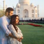 Jayam Ravi Instagram - Ending the Month of Love with the memories of 14.02.2023 ♾️🤍 #februaryfeels #valentinesvibes #throwingitback #tajmahal #wonderoftheworld #prideofindia #yearofbucketlistchecks #validatingourlove #memoriesforlife 📍 Taj Mahal 📸 @abhishekbaliphoto