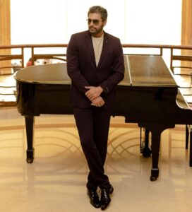 Jayam Ravi Instagram - PS2 wave is on a all time high but here I am having #cholatour withdrawals 🙃

Photographed by @kiransaphotography 

#PS2 #PonniyinSelvan #CholaTour #ManiRatnam #CholasAreBack #JayamRavi