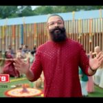 Jayasurya Instagram – Pothys and I wishing all of you a happy Onam.

@pothyskerala 
@pillaidivya 

Agency : @teamoneads
Production House : @saltnpepperads 
Director : @sajivhanif 
DOP : @mahesh_raj_dop 
Editor : @essooraj 
Music Director : @kailasmenon2000 
Designer Stylist @sarithajayasurya_designstudio 
Makeup : @kiranjishna
Hair ; @makeupbyshibaz 
Celebrity Manager : @aim2aim.models