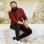 Jayasurya Instagram - 🌟🍷🎂🎶 📸 @stories_by_shimesh @sarithajayasurya_designstudio