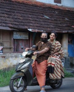 Jayasurya Instagram - ഏവർക്കും തിരുവോണാശംസകൾ 🌺

 @ratheesh_vega 
 @stories_by_shimesh 📷