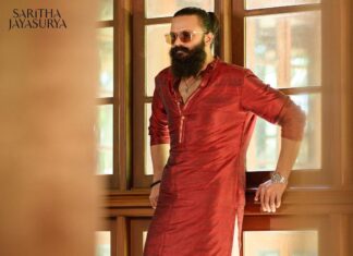 Jayasurya Instagram - ഉത്രാട ദിനാശംസകൾ 🌸🌸 @sarithajayasurya_designstudio @pranavcsubash_photography @makeupbyshibaz