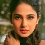 Jennifer Winget Instagram - Testing. Is this thing on?🫣😊 From “𝘰𝘧𝘧 𝘵𝘩𝘦 𝘨𝘳𝘪𝘥” to “𝘰𝘯 𝘵𝘩𝘦 𝘨𝘳𝘪𝘥” again, I am sorry for the prolonged radio silence. But as you can see, I have been busy with the stellar team at @facemag.in and nothing screams “𝘐’𝘮 𝘣𝘢𝘤𝘬 𝘰𝘯 𝘵𝘩𝘦 𝘨𝘳𝘢𝘮” like hitting the ground running as 𝘍𝘢𝘤𝘦 𝘖𝘧 𝘛𝘩𝘦 𝘔𝘰𝘯𝘵𝘩 in scorching March!!! Digging each of these looks, but CANNOT wait to hear what you think of ‘em. PS: I have missed you! Produced By: @facemag.in Publisher: @harshithundet @kanchanshrivastava06 Creative Director: @farrahkader Photographed by: @thebhupeshkalal Stylist: @sameerkatariya92 Makeup & Hair Artist: @rishinaacharya Asst. MUAH: @harrymua93 Interview by: @tanishka.juneja Video shot & edited by: @nobuffermedia @souravkalyani Location: @westinmumbaipowai Artist Managed by: @simmerouquai Wardrobe Printed Co-Ord set by: @houseofara_official Neck piece & Kadas: @womencode.in Ring & Nose ring: @parishrijewellery Sunglass: @the_vintage_snob Nails: @nailsbyjoyceesalve Shoes: @kanvasindia Saree: @bandhanitraditionbyahasan Jewellery: @pushpanjali_jewels Shoes: @londonrag_in Nails: @nailsbyjoyceesalve Outfit & Sling bag: @aseemkapoor_official Earrings & Bangles: @__phullara__ Rings: @rubans.in Nails: @nailsbyjoyceesalve Lehenga: @aditiguptaofficial Jewellery: @parishrijewellery Heels: @sephyr_official Metal Nails: @the_vintage_snob Nail Art: @nailsbyjoyceesalve www.facemagazine.in #FaceMagazine