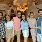 Jennifer Winget Instagram - As is….. US!!!💚 Happiest birthday @riteishd 🤗🥳 Here’s to another year of lasting joy and incredible friends. Thanks for being so awesome! @geneliad @mushtaqshiekh @kanchikaul @samitabangargi @ashishchowdhryofficial