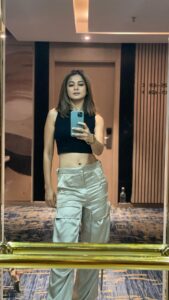 Jennifer Winget Instagram - Back from the Upside Down ↕️