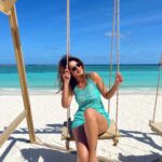 Jennifer Winget Instagram - Highlights: Maldives 2023 𓈒ㅤׂㅤ𓇼 ࣪ 𓈒ㅤׂㅤ 𓆡 ⭒ㅤ𓆉𓈒ㅤׂ 🫧 Good memories in the mix🫰 #AmariRaayaMaldives #CastawayGoals #BrightenYourWorld #AmariRaayaAdventure #AmariHotels #Maldives #Amari Amari Raaya Maldives