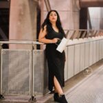 Jewel Mary Instagram - When the night is still young !!! Throw back from a london night out ! @drishyam_weddings_ MUA @glammwithshe @neenulakshmikb Canary Wharf