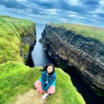 Jewel Mary Instagram - When you are literally on top of the world !!!!!! #grounding #kilkee #atlantic #cliff #earth #mother #naturephotography #divinefeminine #joyful #mind #earthfocus #travelphotography #traveltheworld #ireland #irish #green Kilkee Cliffs