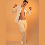 Jiiva Instagram - DO WELL LIVE WELL & DRESS VERY WELL Styled :@by_sarana Jacket & Trouser : @gatsby.in Team : @shotsbyuv @sat_narain @the.portrait.culture @tip_toe_photography Concept curation : @v_ininess