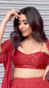 Jonita Gandhi Instagram - Nutella sea salt cookies. Salty yet sweet. That’s it. That’s the caption.

MUA @prakatwork 
Styled by @jaineeebheda 
Outfit @therightcut
Jewels @gi.ti.india
Footwear @stoffastyle