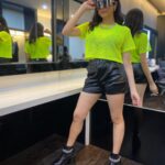 Jonita Gandhi Instagram - Still blushing from all your love Singapore 🇸🇬♥️