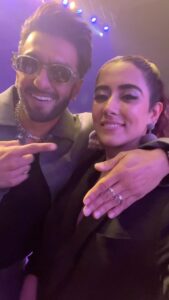 Jonita Gandhi Instagram - Rocky aur Joni 🕺🏻💃🏻

#SpotifyPremiumFansFirst