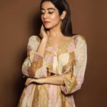 Jonita Gandhi Instagram - ✨ @pankajandnidhi for @lakmefashionwk ✨ Makeup: @neerajnavare Photography: @amey_ghatge