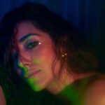 Jonita Gandhi Instagram – ✨ Jonita Jonita ✨ 

Shot by: Tejas Nerurkarr (@tejasnerurkarr)
In house Stylist: Simran Kabra (@simran_kabra)
Assisted by: Divijaa Shishupal (@divijaashishupal)
Makeup by: Neeraj Navare (@neerajnavare) 
Hair by: Snigdha Ghosh(@snigdha_hairandmakeup)
Outfit : Mannat Gupta (@labelmannatgupta)
Jewellery : Earrings – Viange (@viangevintage) Bracelet – Chic Therapy (@chic_therapy_) Rings – Bellofox (@bellofox)
Footwear: Melissa