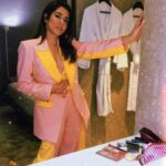 Jonita Gandhi Instagram - Last night in dilliiiiiiiii 🍭 Styled by @saumyathakur Wearing @ranbirmukherjeeofficial @stevemadden Delhi, India
