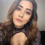 Jonita Gandhi Instagram – Halamithi HabiJo 😬🙊🏃🏻‍♀️