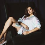 Jonita Gandhi Instagram - Caption illa bro
