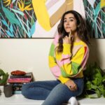 Jonita Gandhi Instagram – Sup folks? Kidaaannnn? Kaise hainnnn? Epdi irukinga?? You good? 

Me? Well I’ve been struggling with anxiety a little more than usual lately… but today I’m reminding myself that anxiety doesn’t define me or how I live my life. I’m choosing, today, to not let it overwhelm or overcome me. If you are also struggling, you’re not alone!

Love always,
Your friend Jonita ❤️