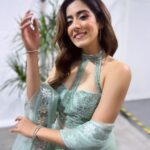 Jonita Gandhi Instagram – Dubai, you were 💝. Catch you again soon!

Outfit: @soshaibysofi
Jewellery: @blingvine 
Styling: @akankshakawediastyle

#ARRLive #expodubai #dubaiexpo #dubaiexpo2020 #expodubai2020 #jonitagandhi #jonitamusic #arrahman #arrahmanlive #rahmania #rahmaniac Expo City Dubai