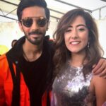Jonita Gandhi Instagram - Happy bday Ravichanderji👨🏽‍🎤! It’s a new era ✨💛 #happybirthday @anirudhofficial #octoberbabies
