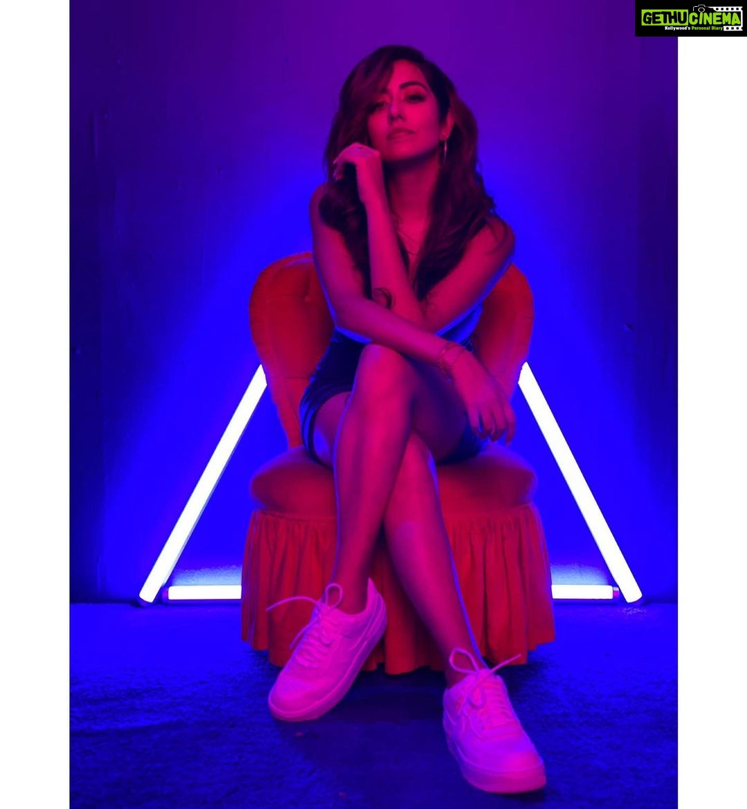 Jonita Gandhi Instagram - You can’t touch this ⚠️
