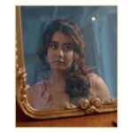 Jonita Gandhi Instagram – ⚡Flashback ⚡ to some of my recent music video looks. Which one’s your favourite?
#flashbackfriday #fbf #jonitagandhi #lookbook