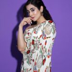 Jonita Gandhi Instagram - Can you read my poker face 🃏 Outfit @houseofmasaba Photo @amey_ghatge Makeup @neerajnavare Hair @aaliyahussainhairmakeupcreator Chennai, India