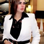 Kainaat Arora Instagram - Learn To Sit back & Observe .. Not Everything Needs A Reaction . . . . #EleganceIsAnAttitude #poise #grace #Kainaatarora #BeKind #BeHumble #Gratitude #SimplicityIsBeauty #Kainnataroraa #travelstories #travelScenes #Compassion #SpreadLove