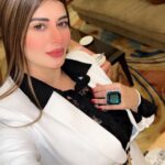 Kainaat Arora Instagram - For Global Domination.. Let go Of Petty Things & Minds In The Process To Be An “ Achiever “ .. wear blinders and keep on running towards Your Ultimate Goal 🐎🐎🐎 . . #LetsGo 🐎🐎🐎 . . #Kainnataroraa #trending #Goals #achiever #Doer #Gogetter #Focused #thinkbig #Move #Rule #Respect #Live #Love #pray #workagain #kainaataroraupdates #kainaatarora