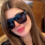 Kainaat Arora Instagram - Phirr se Udd Chalaa ✈️✈️✈️ . . . . #globetrotter #🐎🐎🐎🐎 #OnTheMove #LetsGo #kainaatarora #kainnataroraa #trending #airport #airportstyle #airportfashion #airportdiaries #airportlook Business Class Longue