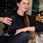 Kainaat Arora Instagram – Love Your Mess ..
.
.
.
.
#Sundaysss.. #kainnataroraa #weekends #Goodtimes #Kainaatarora #Vibing